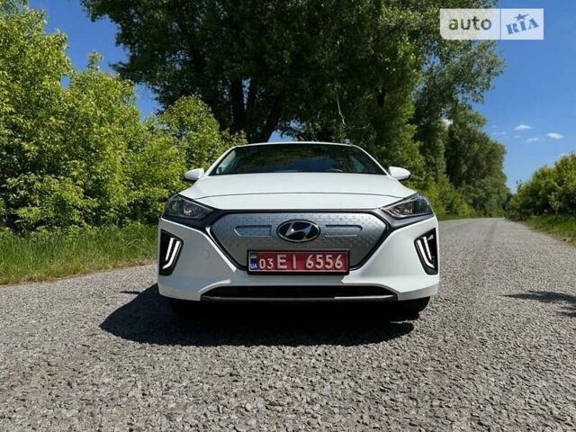 Хендай Ioniq, объемом двигателя 0 л и пробегом 74 тыс. км за 16499 $, фото 11 на Automoto.ua