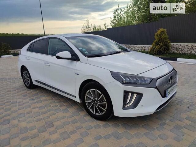 Хендай Ioniq, об'ємом двигуна 0 л та пробігом 130 тис. км за 19400 $, фото 4 на Automoto.ua