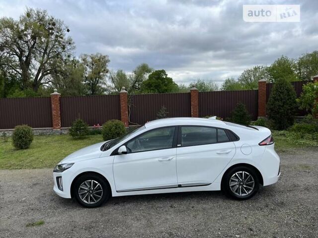 Хендай Ioniq, об'ємом двигуна 0 л та пробігом 41 тис. км за 17550 $, фото 8 на Automoto.ua