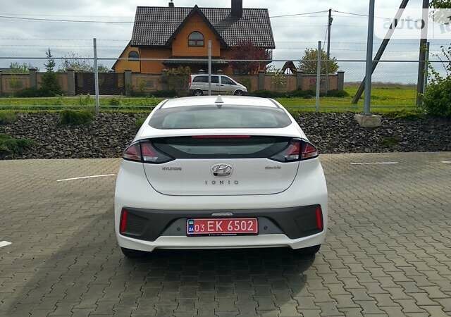 Хендай Ioniq, объемом двигателя 0 л и пробегом 24 тыс. км за 17150 $, фото 9 на Automoto.ua