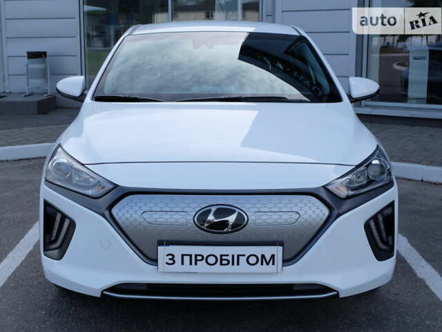 Хендай Ioniq, объемом двигателя 0 л и пробегом 29 тыс. км за 19000 $, фото 1 на Automoto.ua