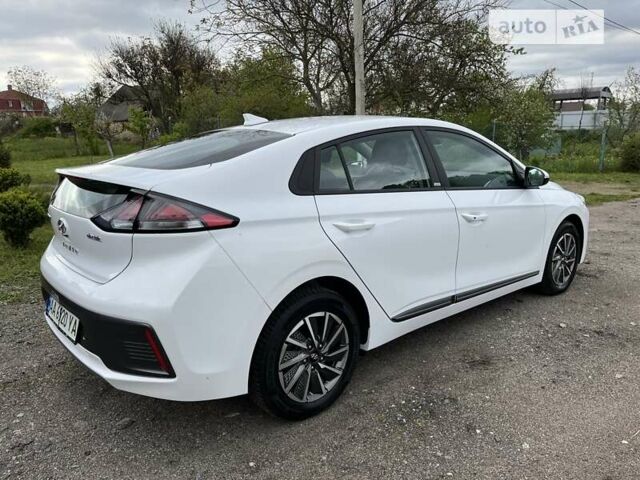 Хендай Ioniq, объемом двигателя 0 л и пробегом 41 тыс. км за 17550 $, фото 5 на Automoto.ua