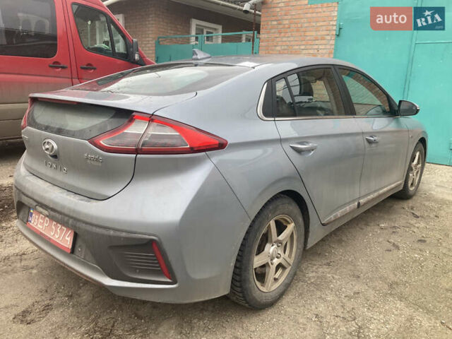 Серый Хендай Ioniq, объемом двигателя 0 л и пробегом 125 тыс. км за 12000 $, фото 14 на Automoto.ua