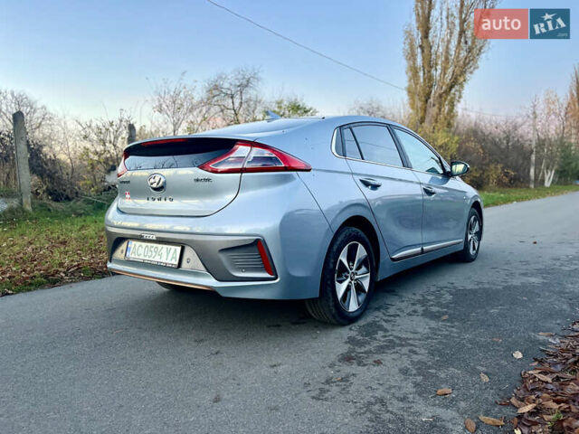 Серый Хендай Ioniq, объемом двигателя 0 л и пробегом 236 тыс. км за 10500 $, фото 17 на Automoto.ua