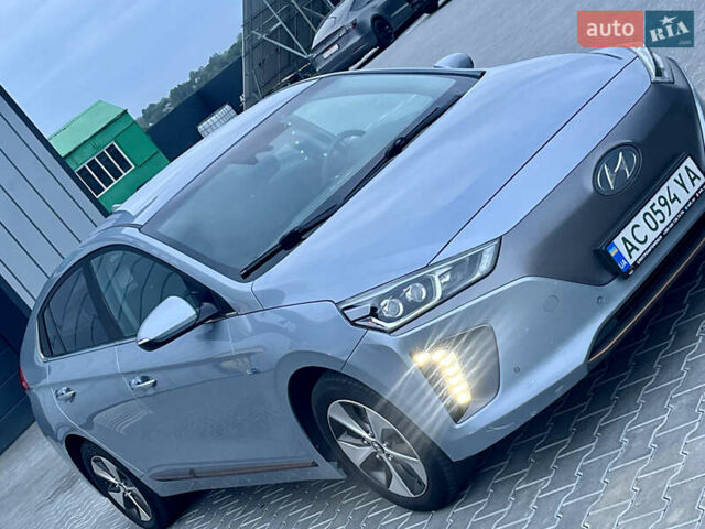 Серый Хендай Ioniq, объемом двигателя 0 л и пробегом 236 тыс. км за 11500 $, фото 18 на Automoto.ua