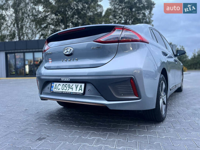 Серый Хендай Ioniq, объемом двигателя 0 л и пробегом 236 тыс. км за 11500 $, фото 27 на Automoto.ua