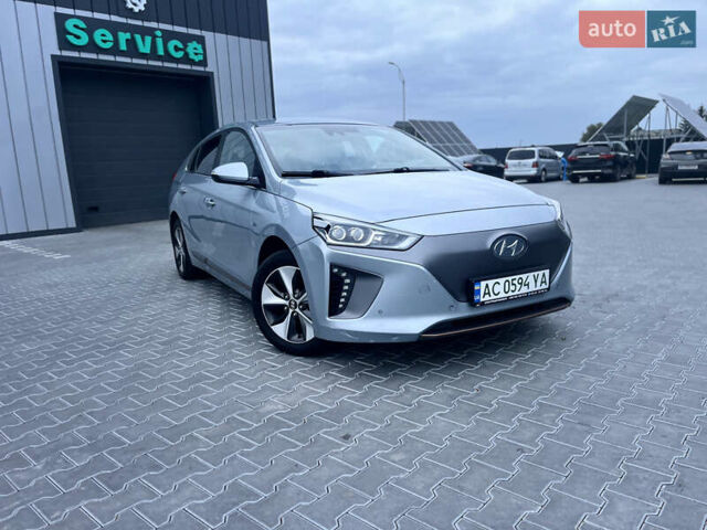 Серый Хендай Ioniq, объемом двигателя 0 л и пробегом 236 тыс. км за 11500 $, фото 1 на Automoto.ua