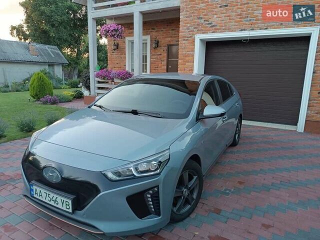Серый Хендай Ioniq, объемом двигателя 0 л и пробегом 152 тыс. км за 12400 $, фото 23 на Automoto.ua