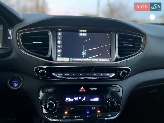 Серый Хендай Ioniq, объемом двигателя 0 л и пробегом 236 тыс. км за 10500 $, фото 47 на Automoto.ua
