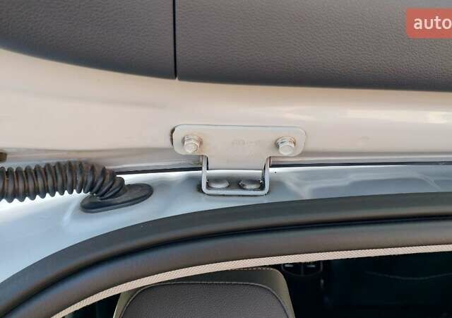 Серый Хендай Ioniq, объемом двигателя 0 л и пробегом 111 тыс. км за 14800 $, фото 47 на Automoto.ua