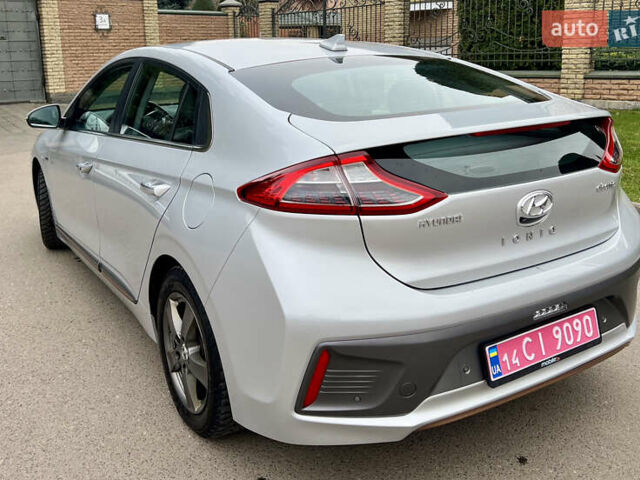 Серый Хендай Ioniq, объемом двигателя 0 л и пробегом 150 тыс. км за 12490 $, фото 10 на Automoto.ua