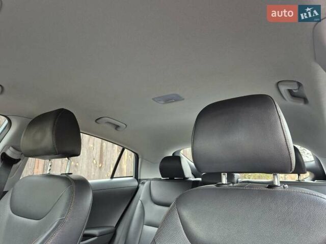 Серый Хендай Ioniq, объемом двигателя 0 л и пробегом 160 тыс. км за 14000 $, фото 16 на Automoto.ua