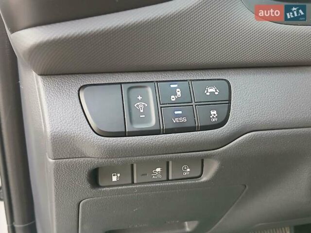 Серый Хендай Ioniq, объемом двигателя 0 л и пробегом 140 тыс. км за 12400 $, фото 14 на Automoto.ua