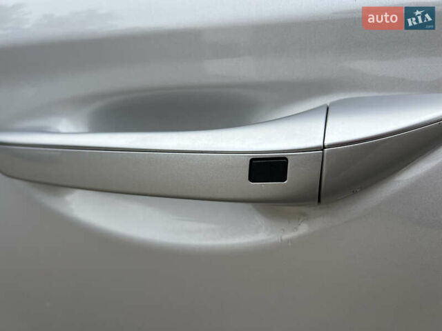 Серый Хендай Ioniq, объемом двигателя 0 л и пробегом 150 тыс. км за 12490 $, фото 36 на Automoto.ua