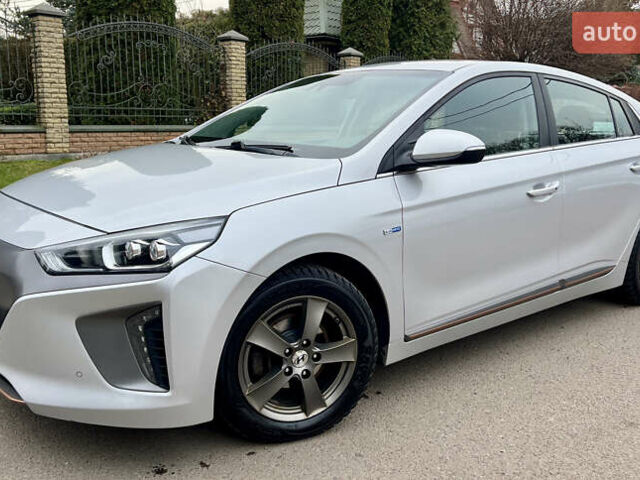 Серый Хендай Ioniq, объемом двигателя 0 л и пробегом 150 тыс. км за 12490 $, фото 6 на Automoto.ua
