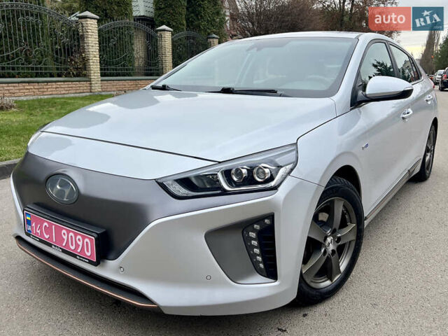 Серый Хендай Ioniq, объемом двигателя 0 л и пробегом 150 тыс. км за 12490 $, фото 2 на Automoto.ua