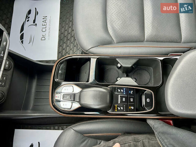 Серый Хендай Ioniq, объемом двигателя 0 л и пробегом 150 тыс. км за 12490 $, фото 47 на Automoto.ua