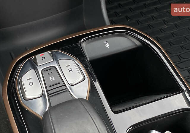 Серый Хендай Ioniq, объемом двигателя 0 л и пробегом 135 тыс. км за 12999 $, фото 44 на Automoto.ua