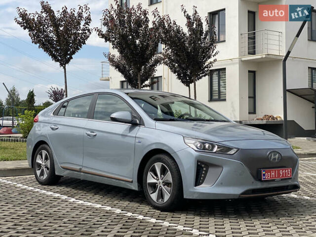Серый Хендай Ioniq, объемом двигателя 0 л и пробегом 135 тыс. км за 12999 $, фото 22 на Automoto.ua