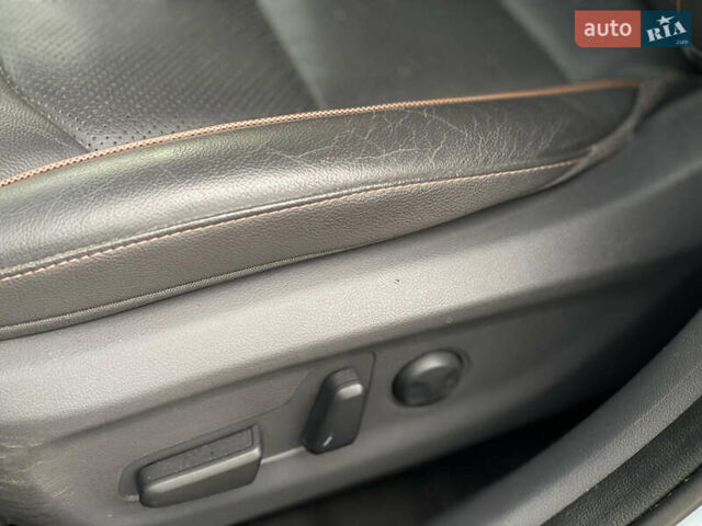 Серый Хендай Ioniq, объемом двигателя 0 л и пробегом 135 тыс. км за 12999 $, фото 54 на Automoto.ua