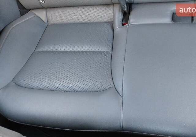 Серый Хендай Ioniq, объемом двигателя 0 л и пробегом 111 тыс. км за 14800 $, фото 14 на Automoto.ua