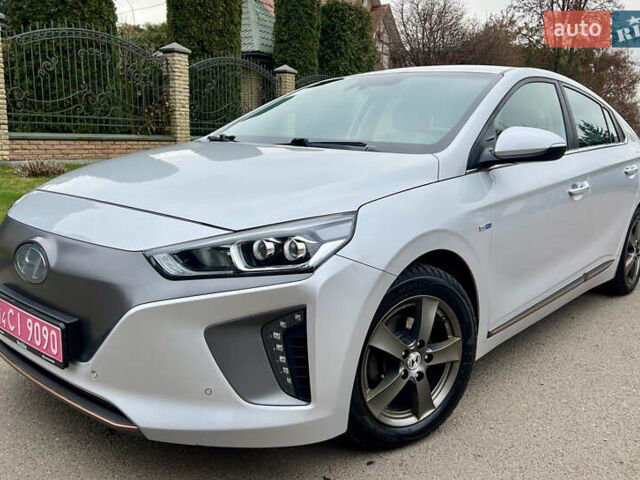 Серый Хендай Ioniq, объемом двигателя 0 л и пробегом 150 тыс. км за 12490 $, фото 5 на Automoto.ua