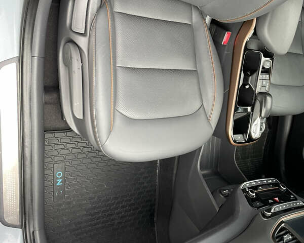 Серый Хендай Ioniq, объемом двигателя 0 л и пробегом 144 тыс. км за 12300 $, фото 9 на Automoto.ua
