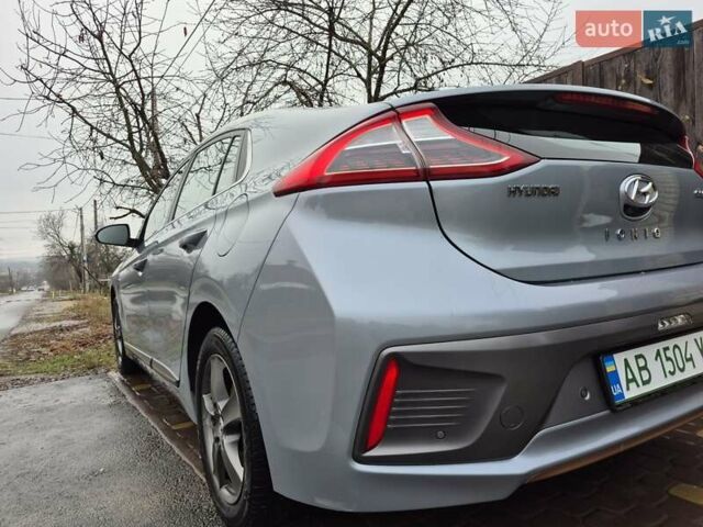 Серый Хендай Ioniq, объемом двигателя 0 л и пробегом 160 тыс. км за 14000 $, фото 3 на Automoto.ua