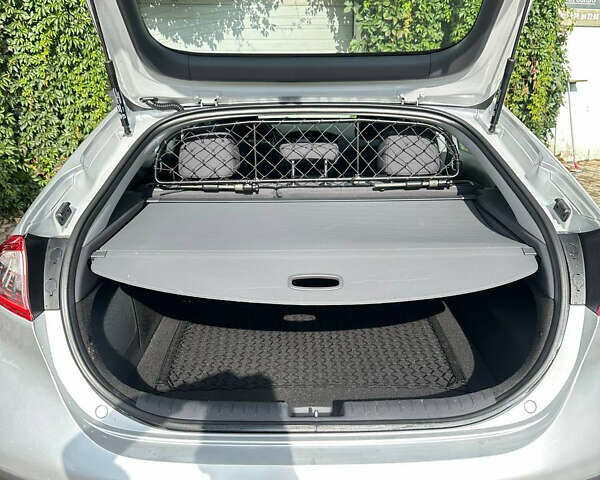 Сірий Хендай Ioniq, об'ємом двигуна 0 л та пробігом 33 тис. км за 13800 $, фото 12 на Automoto.ua