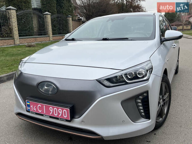 Серый Хендай Ioniq, объемом двигателя 0 л и пробегом 150 тыс. км за 12490 $, фото 1 на Automoto.ua