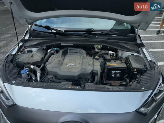Серый Хендай Ioniq, объемом двигателя 0 л и пробегом 150 тыс. км за 12490 $, фото 71 на Automoto.ua