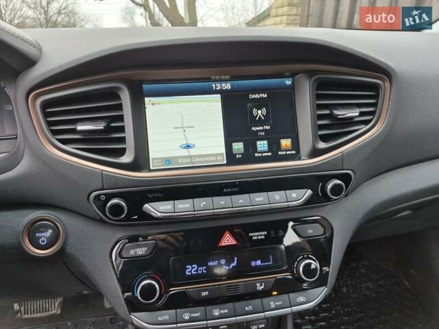 Серый Хендай Ioniq, объемом двигателя 0 л и пробегом 160 тыс. км за 14000 $, фото 21 на Automoto.ua