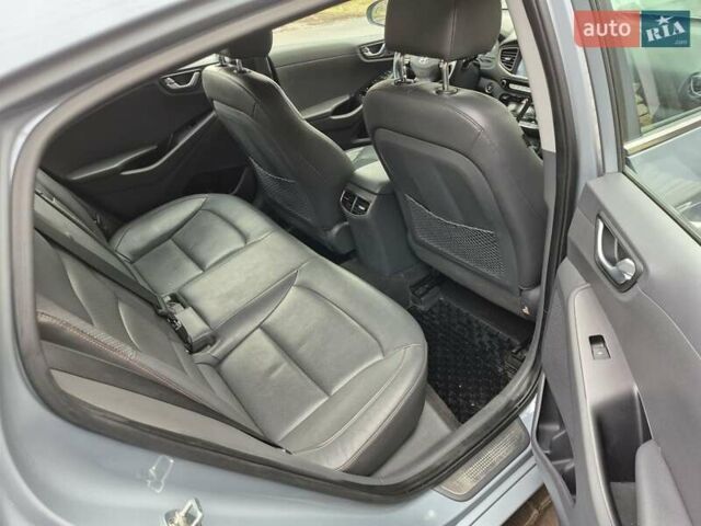 Серый Хендай Ioniq, объемом двигателя 0 л и пробегом 160 тыс. км за 14000 $, фото 27 на Automoto.ua