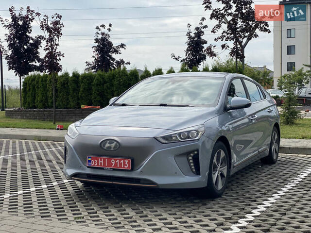 Серый Хендай Ioniq, объемом двигателя 0 л и пробегом 135 тыс. км за 12999 $, фото 31 на Automoto.ua