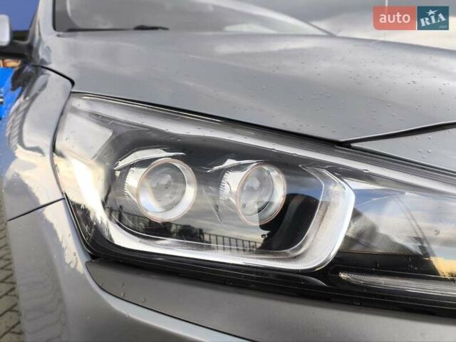 Сірий Хендай Ioniq, об'ємом двигуна 0 л та пробігом 110 тис. км за 11800 $, фото 17 на Automoto.ua