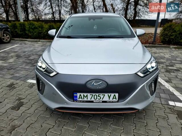 Серый Хендай Ioniq, объемом двигателя 0 л и пробегом 137 тыс. км за 12950 $, фото 17 на Automoto.ua
