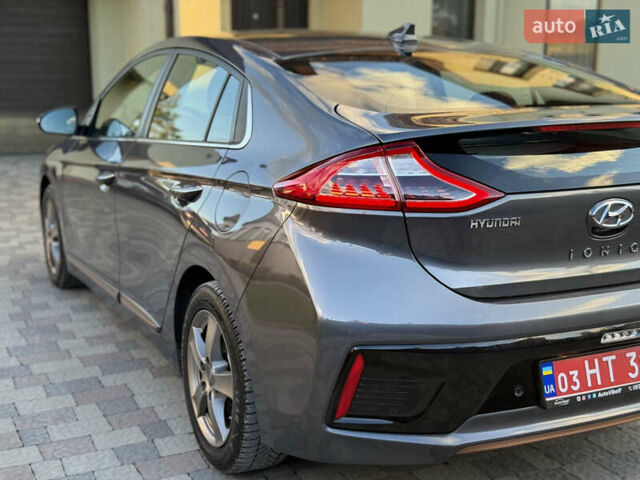Серый Хендай Ioniq, объемом двигателя 0 л и пробегом 109 тыс. км за 13899 $, фото 15 на Automoto.ua
