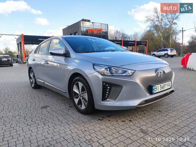 Хендай Ioniq 2018 в Полтаве на Automoto.ua Серый Хендай Ioniq, объемом двигателя 0 л и пробегом 114 тыс. км за 15100 $, фото 3 на Automoto.ua