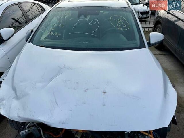 Серый Хендай Ioniq, объемом двигателя 1.6 л и пробегом 129 тыс. км за 7900 $, фото 3 на Automoto.ua