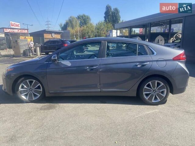 Серый Хендай Ioniq, объемом двигателя 1.58 л и пробегом 99 тыс. км за 17900 $, фото 9 на Automoto.ua