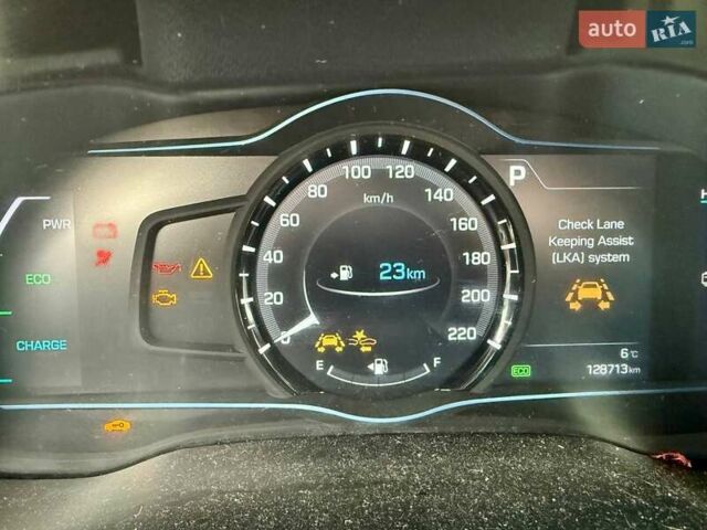Серый Хендай Ioniq, объемом двигателя 1.6 л и пробегом 129 тыс. км за 7900 $, фото 26 на Automoto.ua