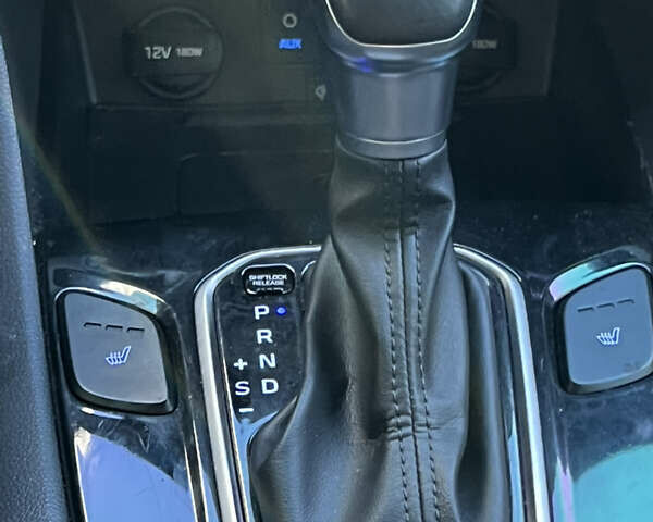 Сірий Хендай Ioniq, об'ємом двигуна 1.58 л та пробігом 134 тис. км за 15900 $, фото 38 на Automoto.ua