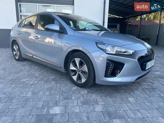 Серый Хендай Ioniq, объемом двигателя 0 л и пробегом 115 тыс. км за 11700 $, фото 7 на Automoto.ua