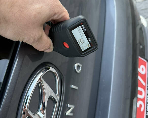 Серый Хендай Ioniq, объемом двигателя 0 л и пробегом 109 тыс. км за 13899 $, фото 55 на Automoto.ua