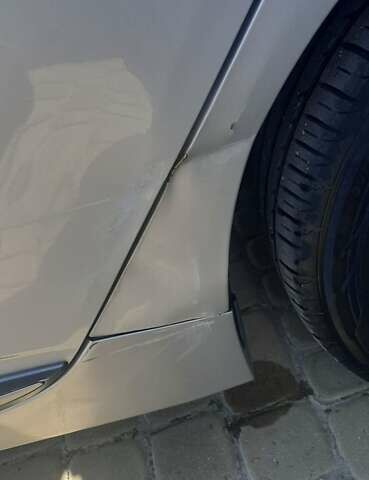 Серый Хендай Ioniq, объемом двигателя 0 л и пробегом 100 тыс. км за 10800 $, фото 7 на Automoto.ua