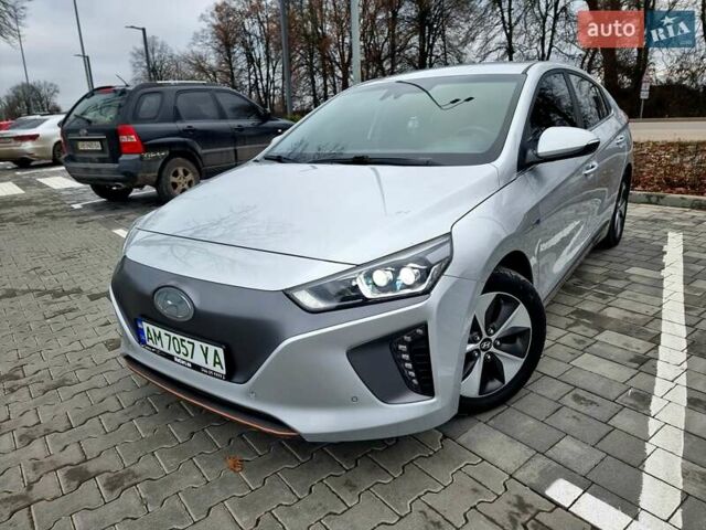 Серый Хендай Ioniq, объемом двигателя 0 л и пробегом 137 тыс. км за 12950 $, фото 1 на Automoto.ua