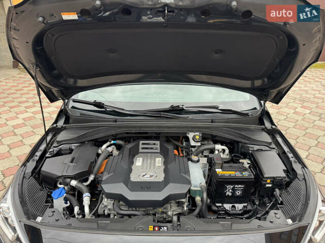 Серый Хендай Ioniq, объемом двигателя 0 л и пробегом 107 тыс. км за 12499 $, фото 38 на Automoto.ua