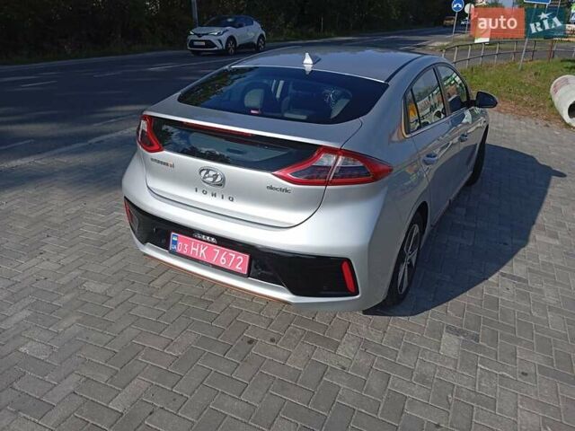 Серый Хендай Ioniq, объемом двигателя 0 л и пробегом 90 тыс. км за 13900 $, фото 1 на Automoto.ua