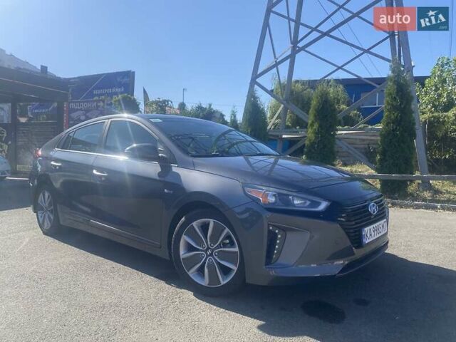 Серый Хендай Ioniq, объемом двигателя 1.58 л и пробегом 99 тыс. км за 17900 $, фото 8 на Automoto.ua