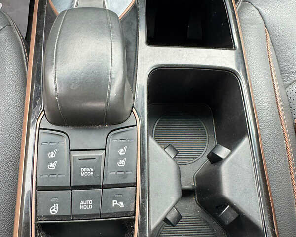 Серый Хендай Ioniq, объемом двигателя 0 л и пробегом 117 тыс. км за 13450 $, фото 11 на Automoto.ua